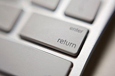 《赛博朋克2077：往日之影》黑市截图及介绍：狗镇心脏贸易枢纽